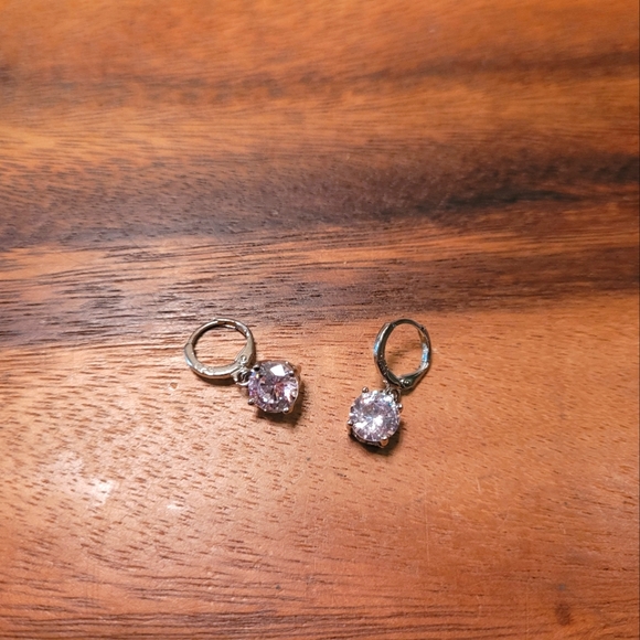 Beautiful clear crystal cubic zirconia, 925 marked silver earrings. Brand new - Picture 2 of 4